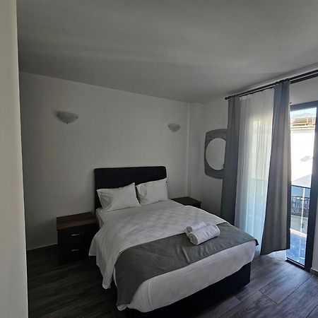 Cyprus Harbour Suites Kerýnia Eksteriør bilde
