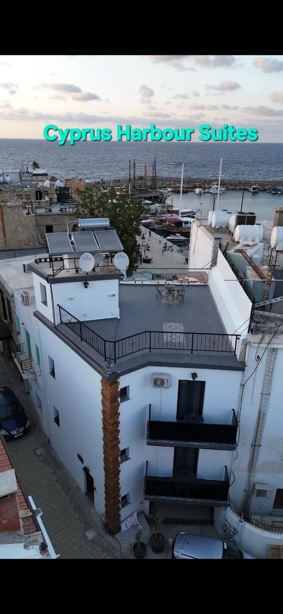 Cyprus Harbour Suites Kerýnia Eksteriør bilde