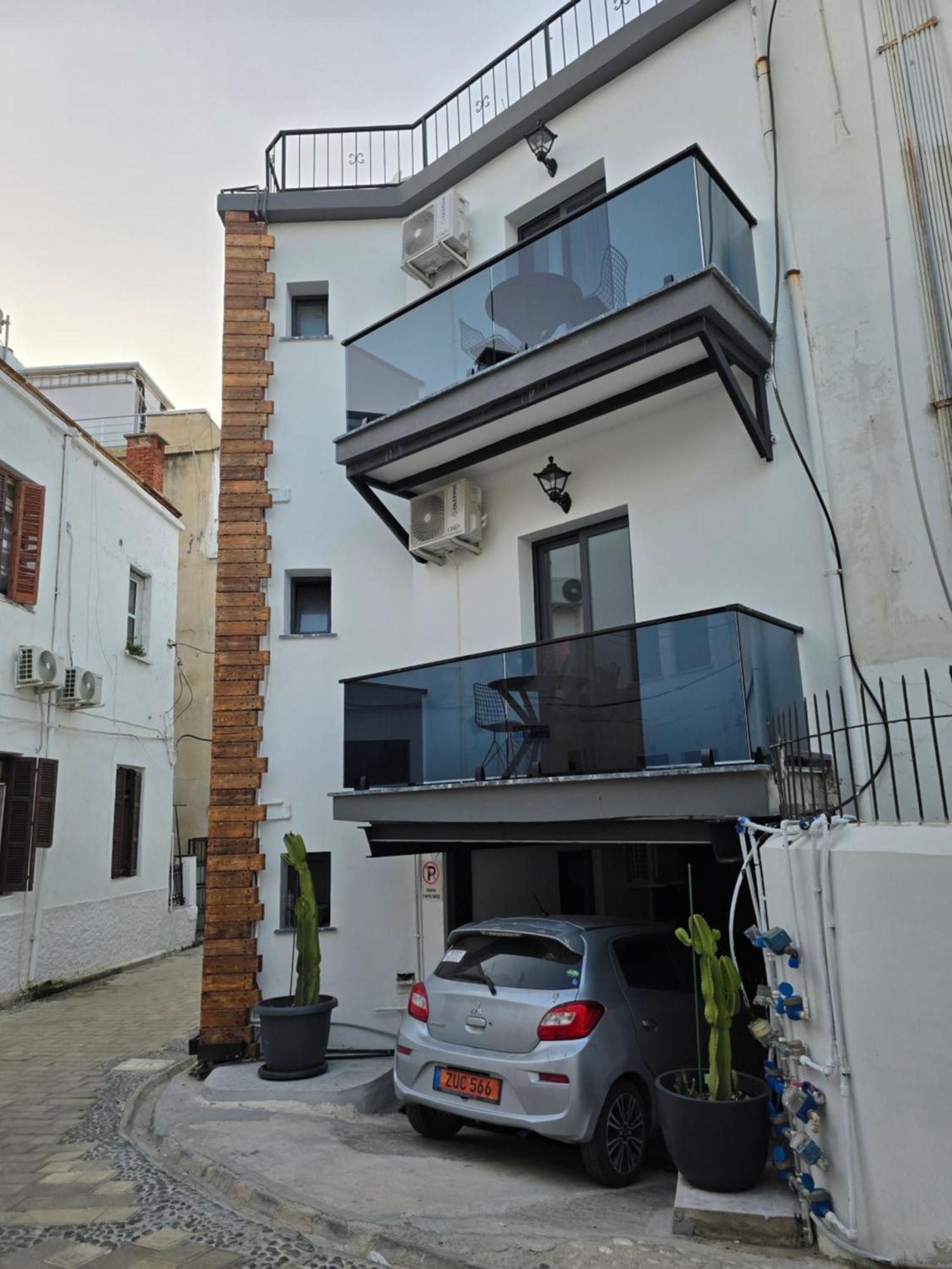Cyprus Harbour Suites Kerýnia Eksteriør bilde